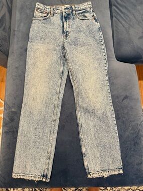 Abercrombie 90s Straight Leg Light Acid Wash Jeans